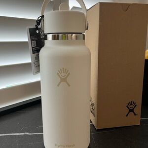 Hydro Flask- 2024 Nordstrom Special Edition- Ivory- 32oz- NWT